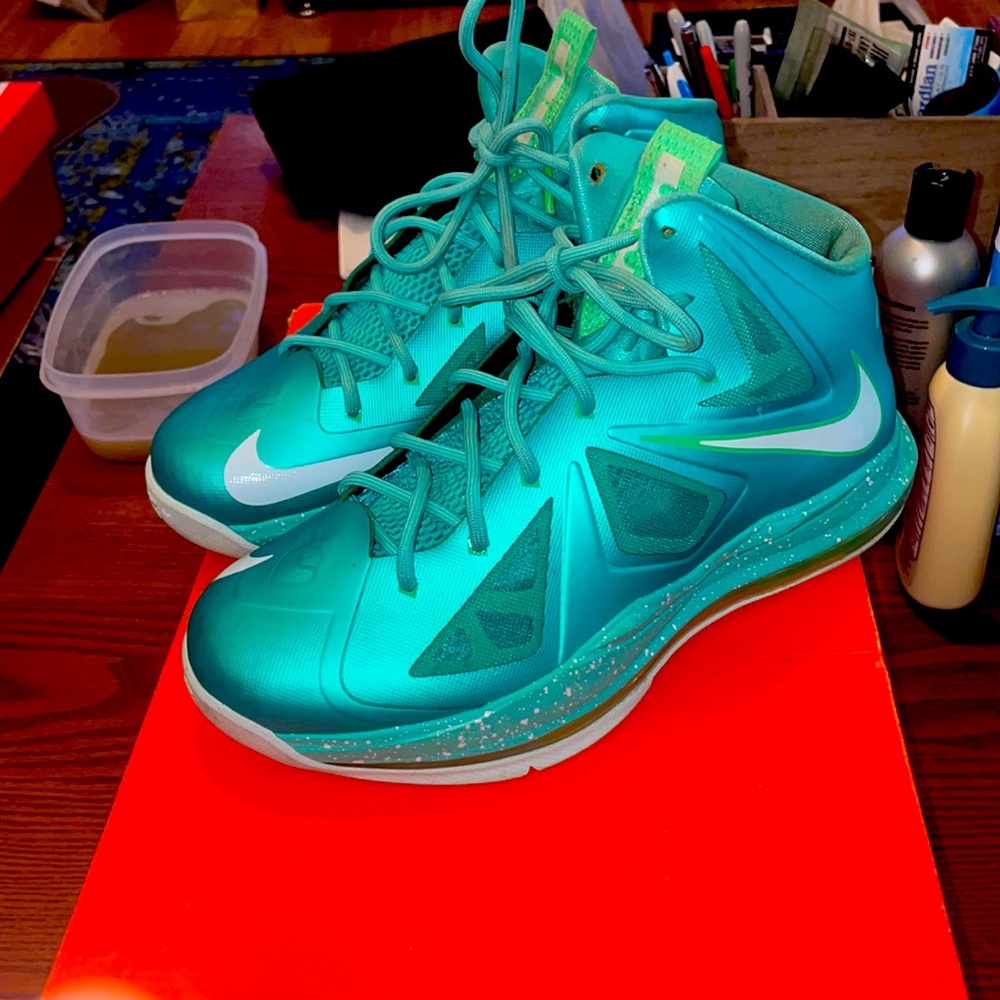 Lebron X Easter’s